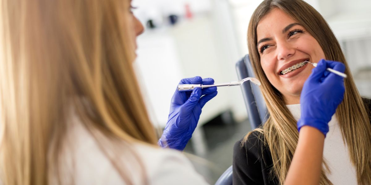 Top 5 Reasons Adults Choose Invisalign Over Traditional Braces