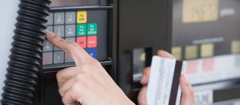 tarjetas de combustible y calcomanías